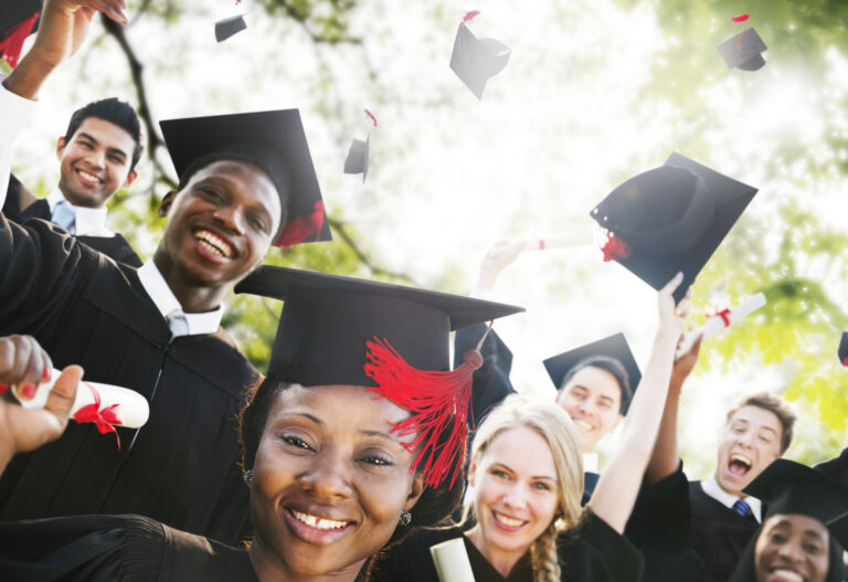 international scholarship programs